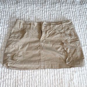 brandy melville tan/beige mini cargo skirt